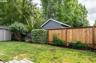 1076 Yew St, Junction City, OR 97448 - Photo 31