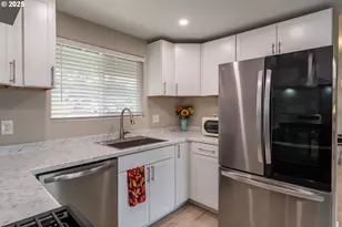 10 Carmel Ct, Roseburg, OR 97471 - Photo 13