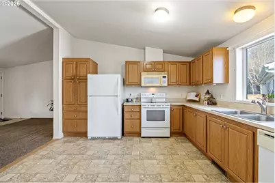 1699 N Terry St #320, Eugene, OR 97402 - Photo 13