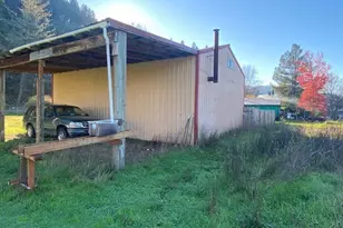 7858 Nonpareil Rd, Sutherlin, OR 97479 - Photo 3