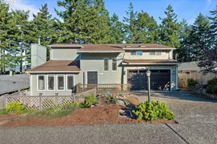 1845 Oak St, North Bend, OR 97459 - Photo 1