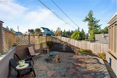 1845 Oak St, North Bend, OR 97459 - Photo 37