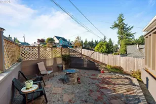 1845 Oak St, North Bend, OR 97459 - Photo 37