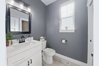 1310 Elm St, Junction City, OR 97448 - Photo 23