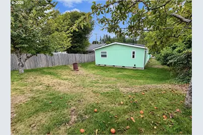 1454 Myrtle Ave, Coos Bay, OR 97420 - Photo 37