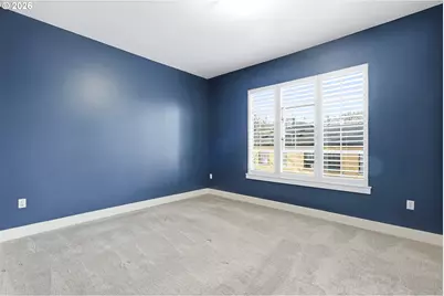 1930 NW Irving St #302, Portland, OR 97209 - Photo 11