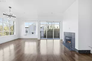 1930 NW Irving St, Portland, OR 97209 - Photo 3