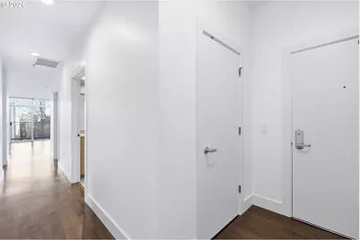1930 NW Irving St #302, Portland, OR 97209 - Photo 19