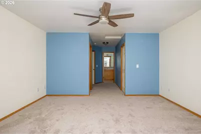 8211 SE 45th Ave, Portland, OR 97206 - Photo 21
