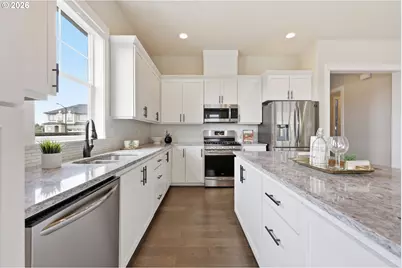10048 NW 289th Ave, North Plains, OR 97133 - Photo 15