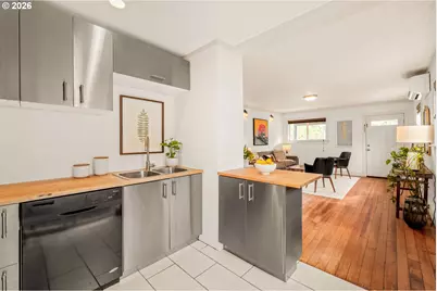 7625 SE Market St, Portland, OR 97215 - Photo 15
