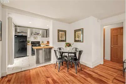 7625 SE Market St, Portland, OR 97215 - Photo 9
