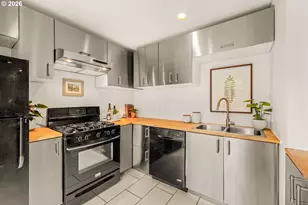 7625 SE Market St, Portland, OR 97215 - Photo 13