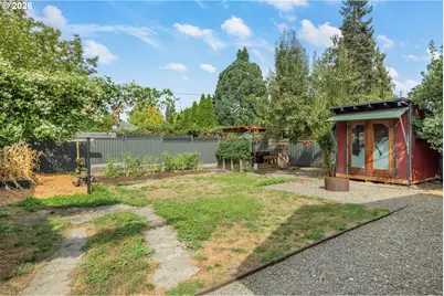 7625 SE Market St, Portland, OR 97215 - Photo 29