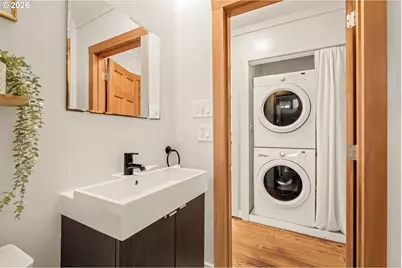 7625 SE Market St, Portland, OR 97215 - Photo 21
