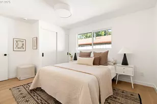 10904 SW 62nd Pl, Portland, OR 97219 - Photo 15