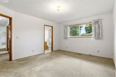 9925 SW Inez St, Portland, OR 97224 - Photo 17