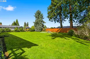 9925 SW Inez St, Portland, OR 97224 - Photo 31