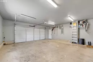 7118 C St, Springfield, OR 97478 - Photo 43