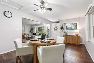 12905 SW Walker Rd, Beaverton, OR 97005 - Photo 11