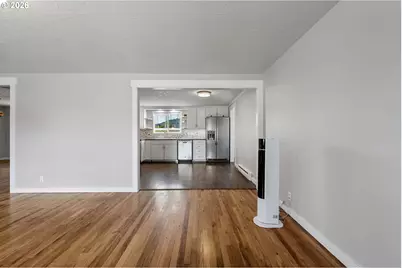 622 51st St, Springfield, OR 97478 - Photo 7