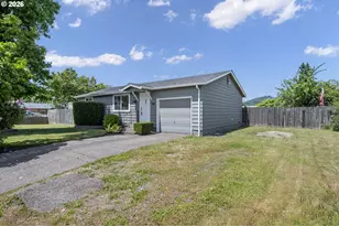 622 51st St, Springfield, OR 97478 - Photo 3