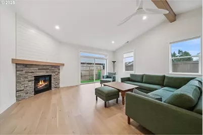 224 SW 18th Ave, Canby, OR 97013 - Photo 5