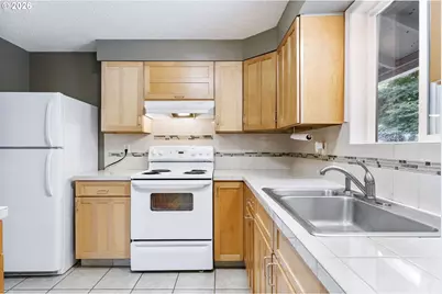 16883 SE Fragrance Ave, Milwaukie, OR 97267 - Photo 15