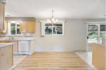 16883 SE Fragrance Ave, Milwaukie, OR 97267 - Photo 11