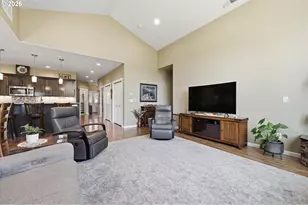 1589 SE Loganberry St, Dallas, OR 97338 - Photo 27