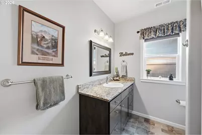 1589 SE Loganberry St, Dallas, OR 97338 - Photo 9
