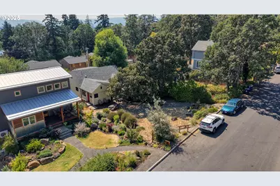 343 SE Wyers St, White Salmon, WA 98672 - Photo 23