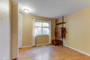 9814 SW Quail Post Rd, Portland, OR 97219 - Photo 19