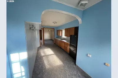 280 W Center St, Heppner, OR 97836 - Photo 5