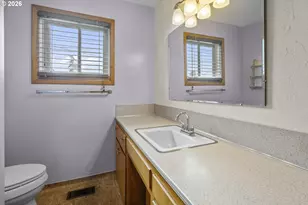 2450 Edgewood Ave NE, Salem, OR 97301 - Photo 17