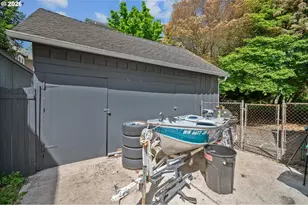 2237 NE 14th Ave, Portland, OR 97212 - Photo 39