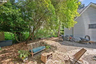 2237 NE 14th Ave, Portland, OR 97212 - Photo 37
