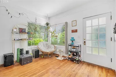 2237 NE 14th Ave, Portland, OR 97212 - Photo 3