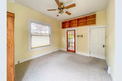 1118 SE Washington Ave, Roseburg, OR 97470 - Photo 23