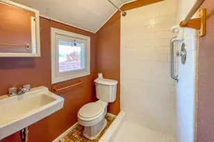 1118 SE Washington Ave, Roseburg, OR 97470 - Photo 29