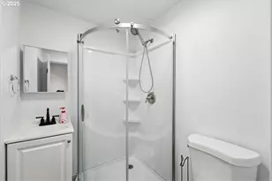 4711 Alder St, West Linn, OR 97068 - Photo 17