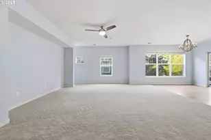 674 NE Newstead Ln, Hillsboro, OR 97006 - Photo 9