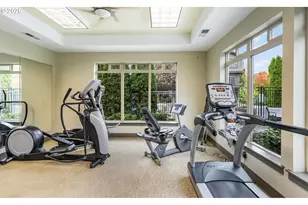 674 NE Newstead Ln, Hillsboro, OR 97006 - Photo 33