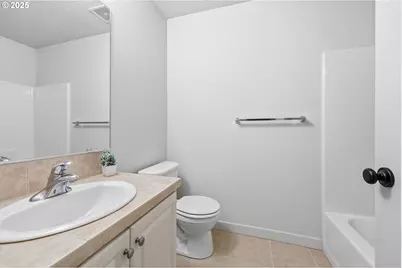 674 NE Newstead Ln, Hillsboro, OR 97006 - Photo 29