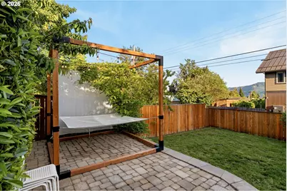 213 NE Cherry St, White Salmon, WA 98672 - Photo 33