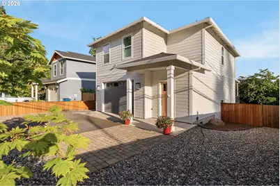 213 NE Cherry St, White Salmon, WA 98672 - Photo 3