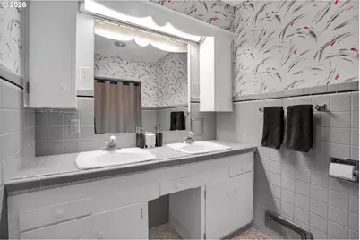 19531 Central Point Rd, Oregon City, OR 97045 - Photo 21