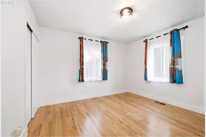 648 NE Stafford St, Portland, OR 97211 - Photo 15