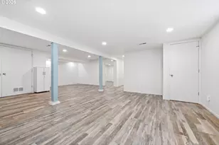 648 NE Stafford St, Portland, OR 97211 - Photo 19