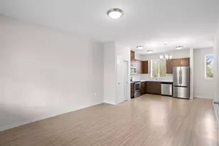 10843 E Burnside St, Portland, OR 97216 - Photo 7